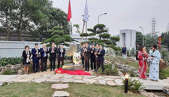 Nam Cau Kien Industrial Park receives Vietnam record