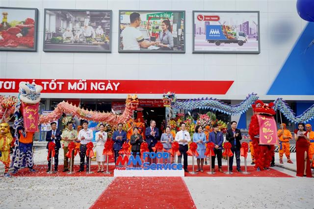 MM Mega Market Vietnam opens Food Service Hung Phu in Thu Duc