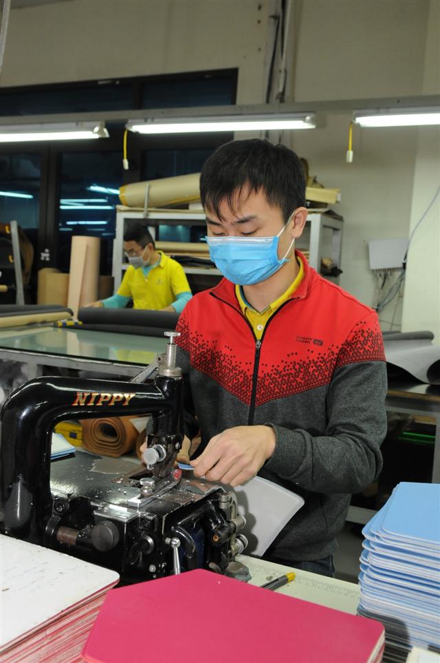 Anticipating recovery, Vietnam seeks boost for supporting industry