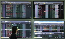 New stock trading accounts set historic monthly record