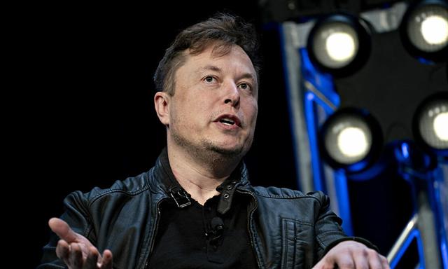 Elon Musk lên Twitter hỏi cách làm từ thiện