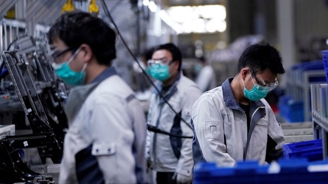 Vì sao các nhà máy tồi tàn ở Trung Quốc được sản xuất hàng cao cấp?
