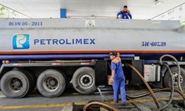 Oil distributor Petrolimex profit falls 74 pct