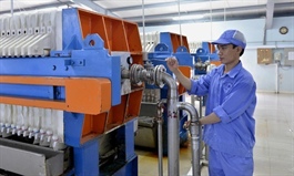 Vietnam manufacturing index inches up