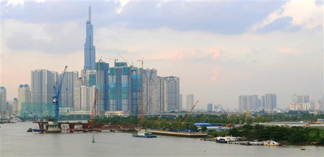 HCMC strives to improve investment environment