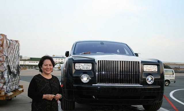 Dương Thị Bạch Diệp, Bầu Kiên số phận đại gia đi siêu xe Rolls-Royce