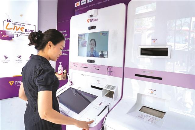 Vietnam boosts digital banking development