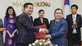 Vietnam-Laos to boost cooperation on trade, industry and energy