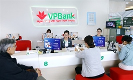 Dragon Capital hikes stake in VPBank
