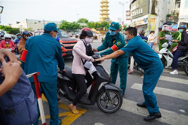 TP.HCM: Lập thêm chốt kiểm soát ở quận giáp ranh để giảm áp lực cho Q.Gò Vấp