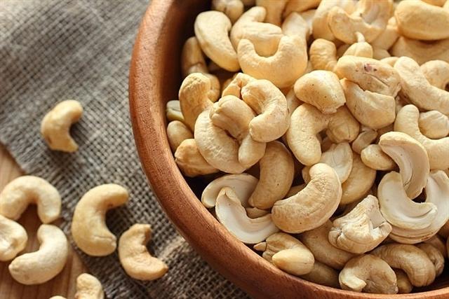 Polish consumers nuts about Vietnamese cashews, other food and farm products