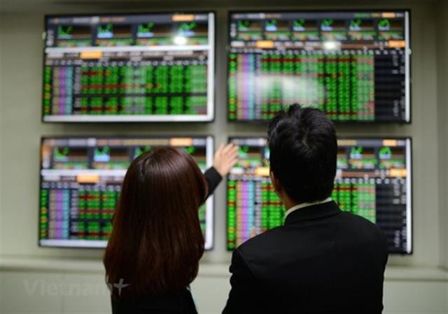 Stock markets stage strong rally