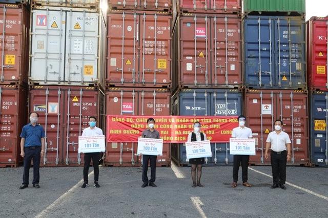 VIMC “Maritime Bridge” brings goods to pandemic-hit areas