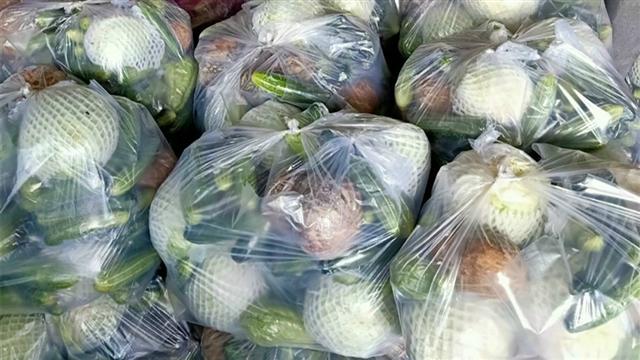 Nông sản combo 10 kg/túi giá 100.000 đồng có thể thay ‘Đi chợ hộ’ ở TP.HCM