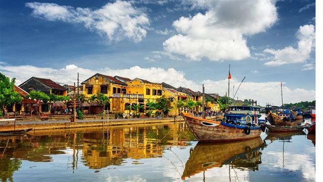 The Dutch help Mekong Delta farmers grow citrus trees
