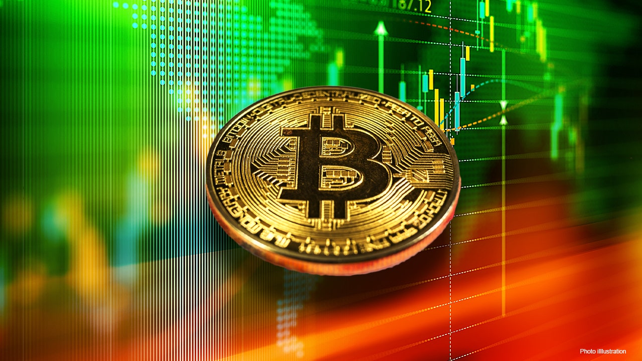 Thị trường tiền ảo tuần qua: Bitcoin quay đầu sau khi chạm đỉnh gần 69,000  USD | Vietstock