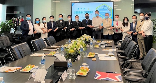 Hoa Binh Construction Group signs contract with Shire Oak International to implement solar energy projects