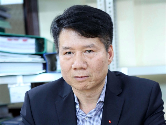 Thứ trưởng Bộ Y tế Trương Quốc Cường bị truy tố vì tiếp tay cho thuốc giả - ảnh 1