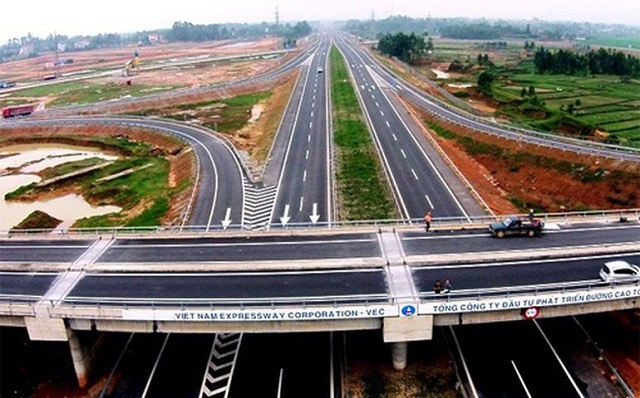 Quốc hội đồng ý đầu tư gần 147 ngàn tỷ đồng cho 729 km đường cao tốc Bắc - Nam