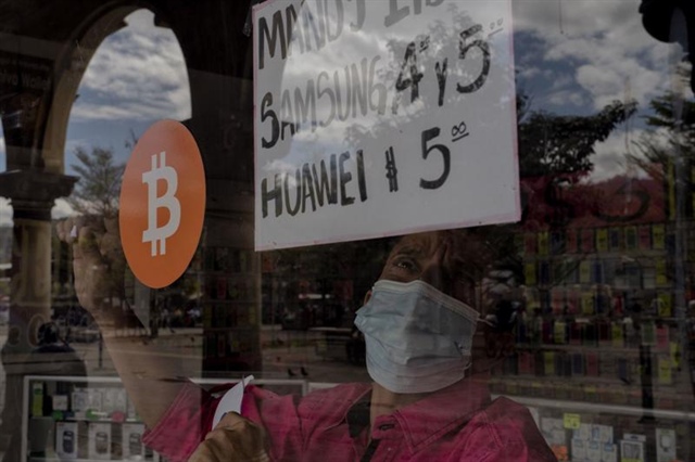 Điều gì xảy ra tại El Salvador sau 5 tháng đưa Bitcoin làm tiền tệ quốc gia?