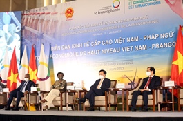 Vietnam supports close economic cooperation among Francophone members