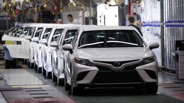 Toyota, Honda, Nissan vật lộn trước cơn bão giá cả