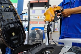 Petrol prices in Vietnam set new record