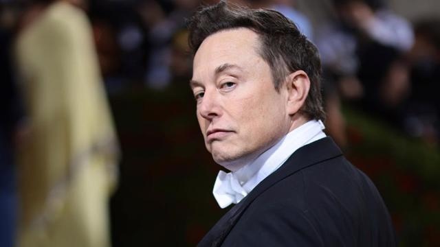 Elon Musk mất 49 tỷ USD kể từ khi tuyên bố mua Twitter