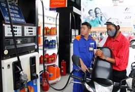 Vietnam petrol prices set new records at US$1.42 per liter