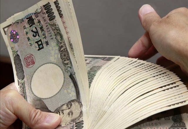 Đồng yen Nhật Bản giảm giá xuống mức thấp nhất trong 24 năm 