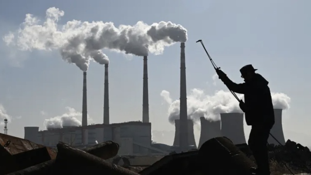 Kinh tế giảm tốc, các nhà máy thép ở Trung Quốc lâm “cơn bĩ cực”