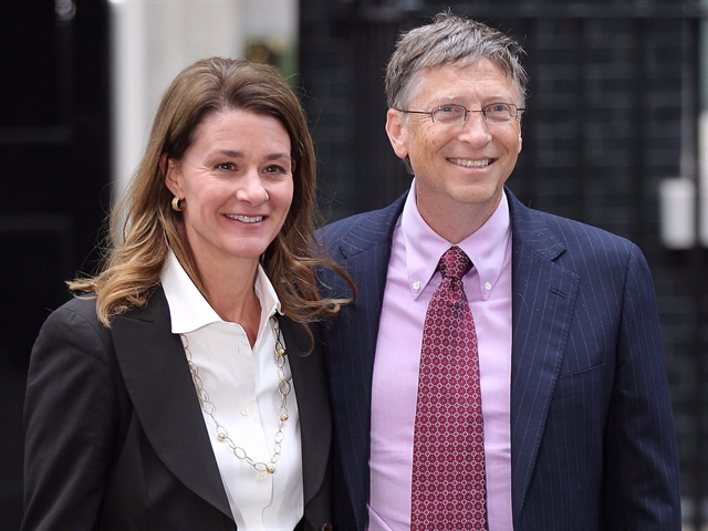 Bill Gates từ bỏ tỷ phú giàu nhất thế giới ảnh 2