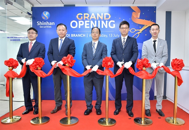 Shinhan Securities Vietnam launches new branch in Hanoi