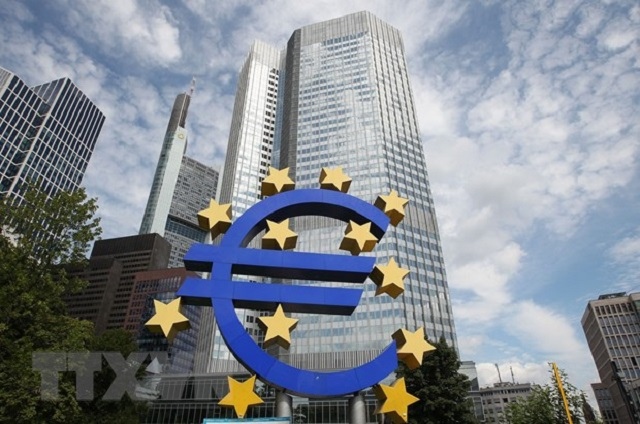 Triển vọng lạm phát của Eurozone không cải thiện dù ECB tăng lãi suất