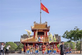 Vietnam deploys diverse solutions to revive tourism industry