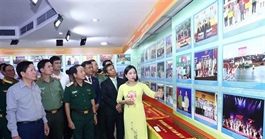 Exhibition on Vietnam, Cambodia, Laos public security cooperation underway