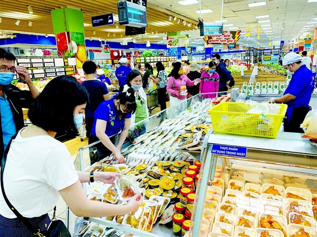 Foreign investors expand retail industry