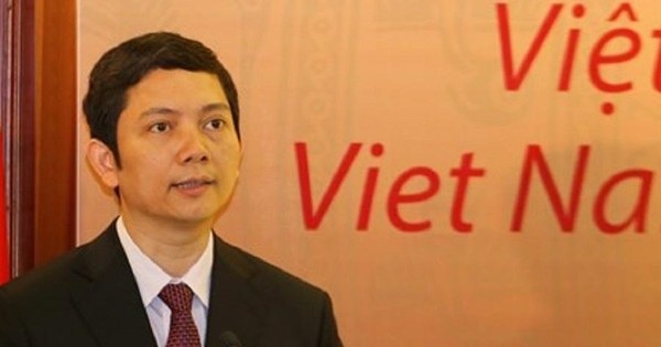 Bộ Chính trị kỷ luật cảnh cáo Chủ tịch Viện Hàn lâm Khoa học xã hội Việt Nam