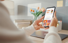 Hanwha Life Vietnam launches Protection 365 and new e-commerce website