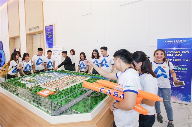 Ế ẩm, doanh nghiệp bất động sản nghỉ tết sớm và dài chưa từng có