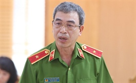 Cựu Cục trưởng của Ngân hàng Nhà nước bị khởi tố trong vụ Vạn Thịnh Phát