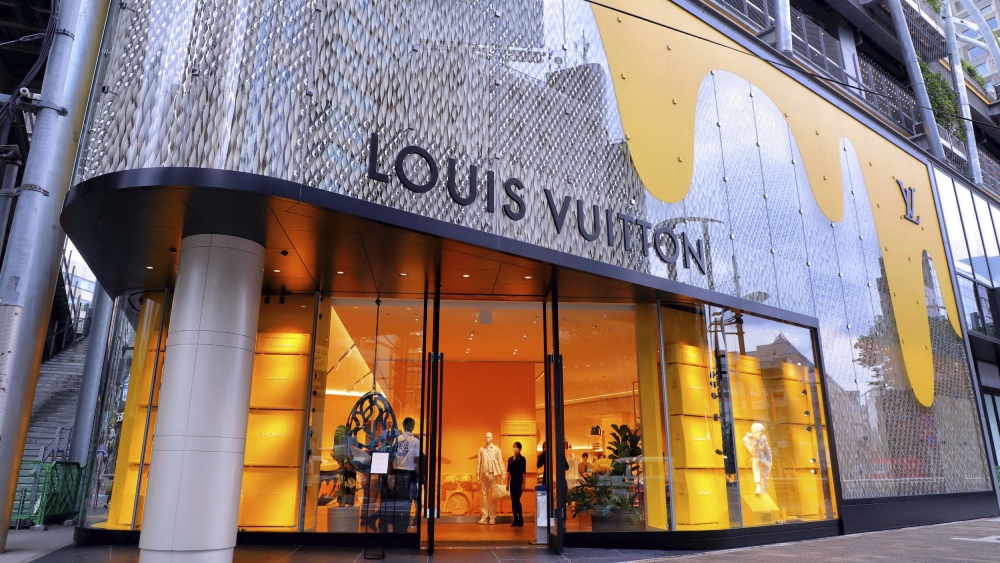 Louis Vuitton tăng giá do chi phí tăng và lạm phát  Forbes Việt Nam