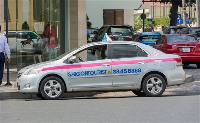 Saigontourist Group khởi kiện hãng taxi vừa bị tạm dừng hoạt động ở Tân Sơn Nhất - Ảnh 1.
