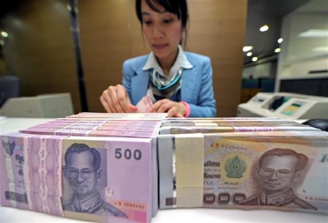 ธนาคารกลางไทยเสนอแนวทางรักษาเสถียรภาพค่าเงินบาท