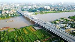 Hanoi's real estate market sees breath of air on the horizon