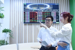 Corporate bond trading system improves market transparency and liquidity