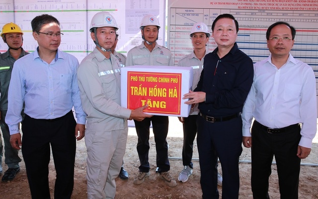 Phó Thủ tướng Trần Hồng Hà nêu 3 yêu cầu khi kiểm tra dự án cao tốc Bắc-Nam phía đông - Ảnh 5.