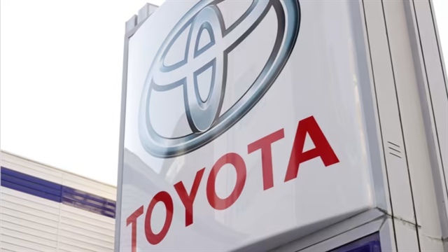 Toyota tạm thời ngừng hoạt động và sinh hoạt 14 xí nghiệp ở Nhật Bản