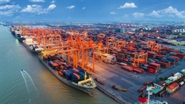 Việt Nam achieves $20.19b trade surplus in eight months