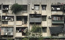 Contractors selected to renovate old apartment buildings in Hanoi